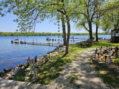 lake shore cabins